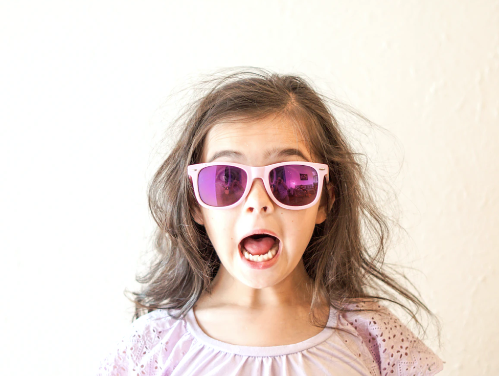 Surprised Girl Lice Sisters Blog Post 10 Surprising Facts of Lice