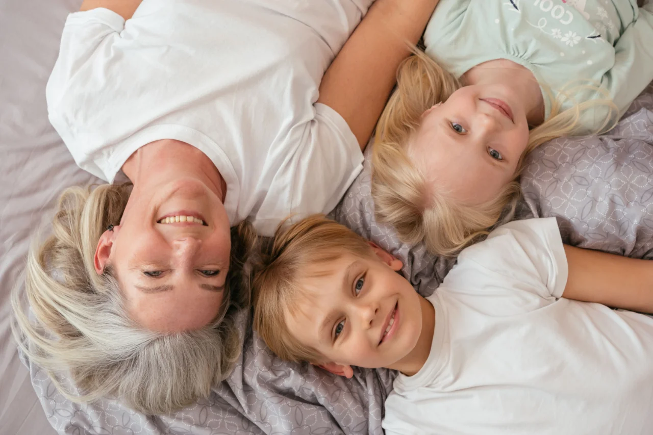 familycloseheadslicetreatment